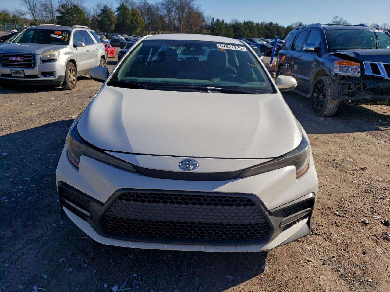 Toyota Corolla Se Image 4