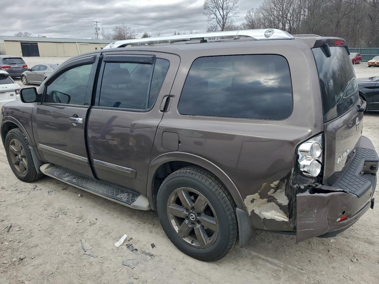 Nissan Armada Sv Image 4