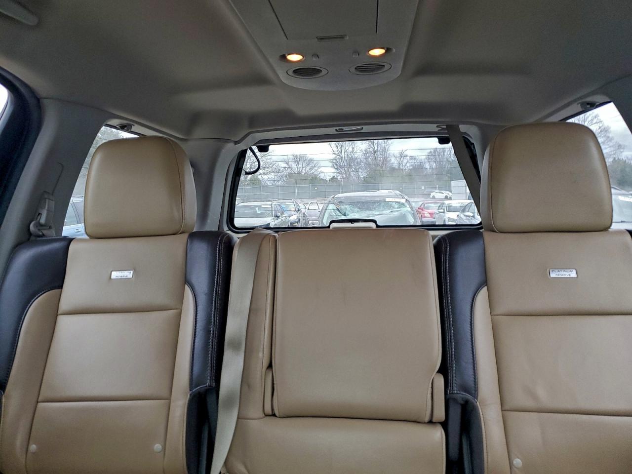 Nissan Armada Sv Image 7