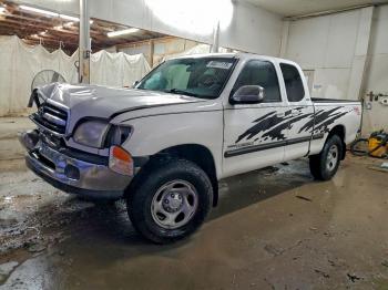  Salvage Toyota Tundra
