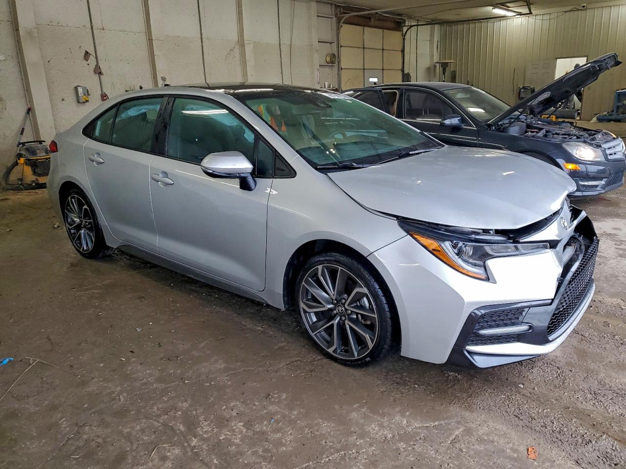 Toyota Corolla Se Image 3