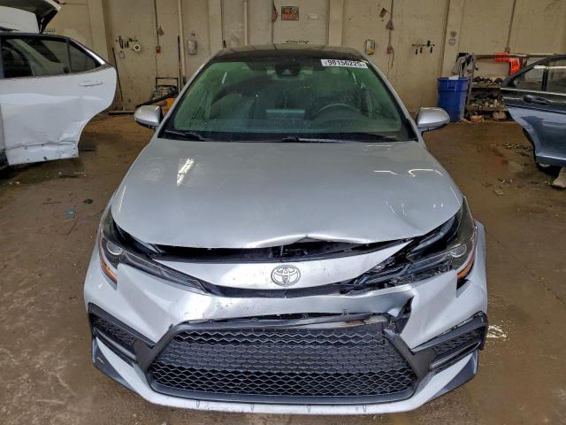 Toyota Corolla Se Image 2