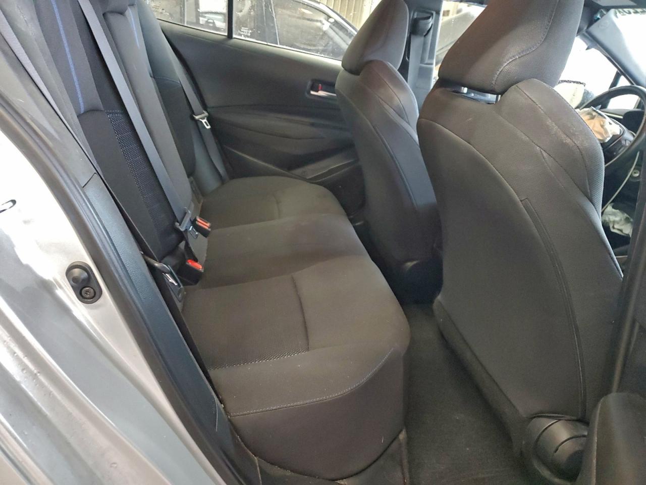 Toyota Corolla Se Image 6