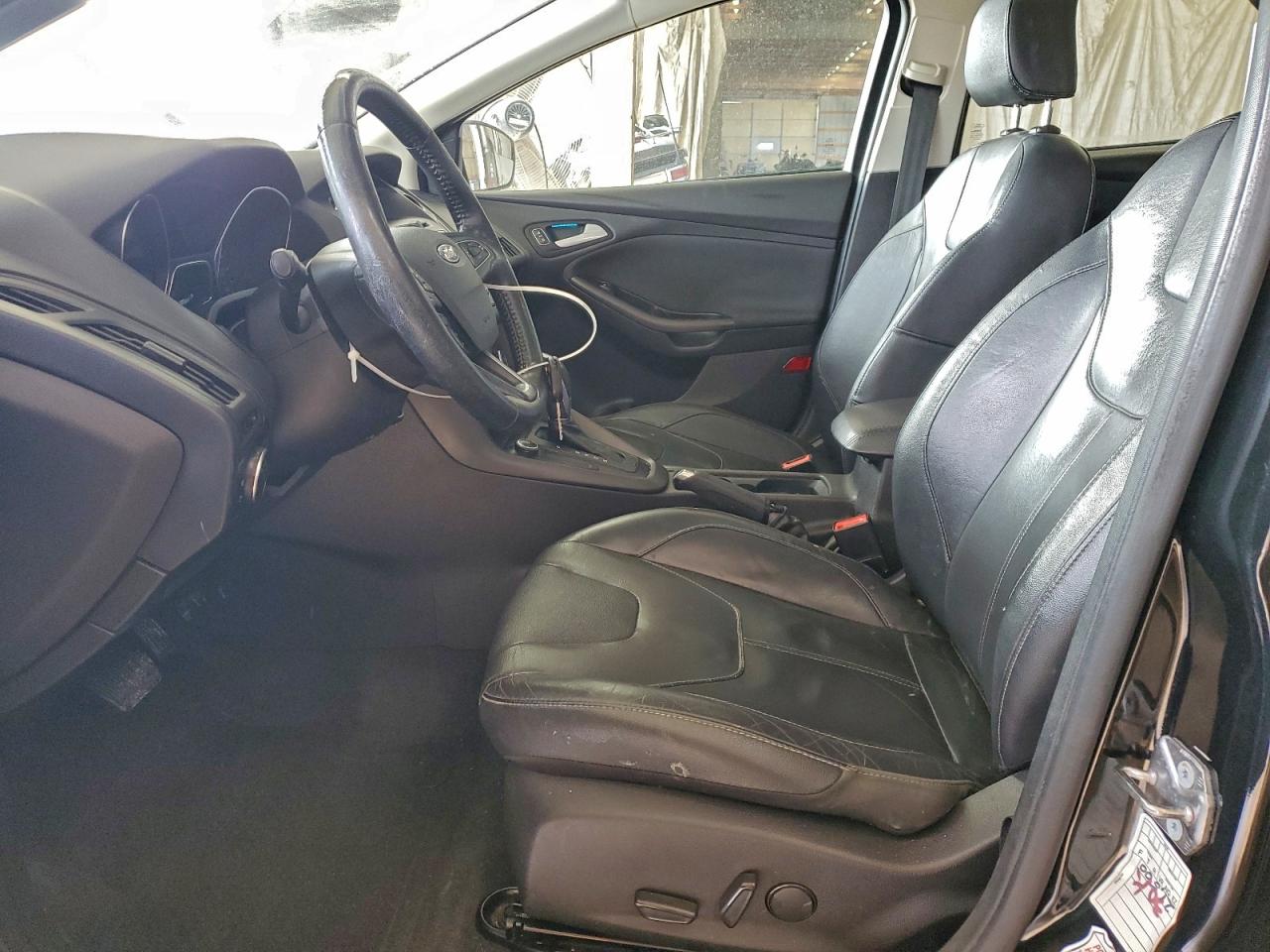 Ford Focus Se Image 12