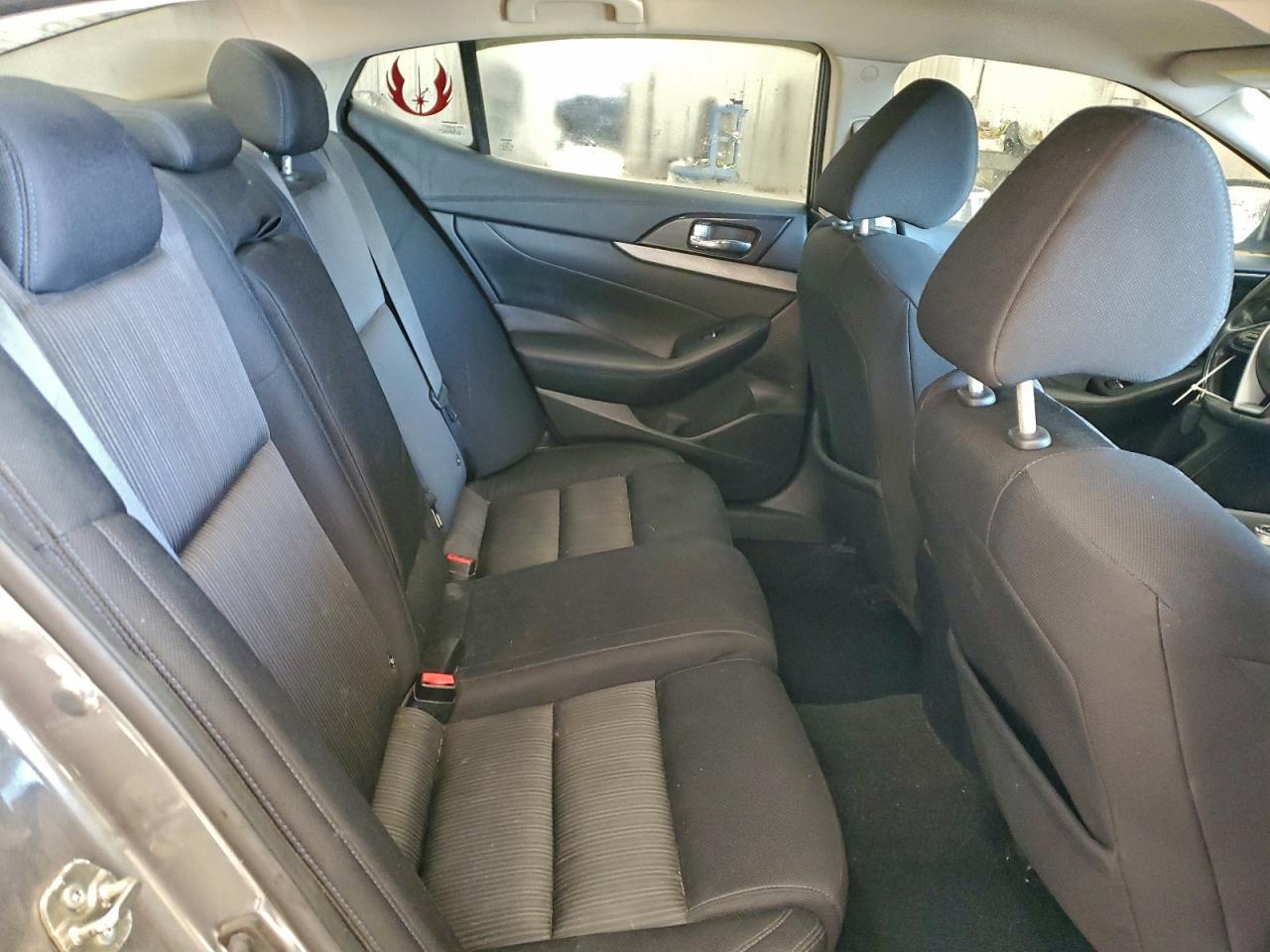 Nissan Maxima 3.5s Image 12