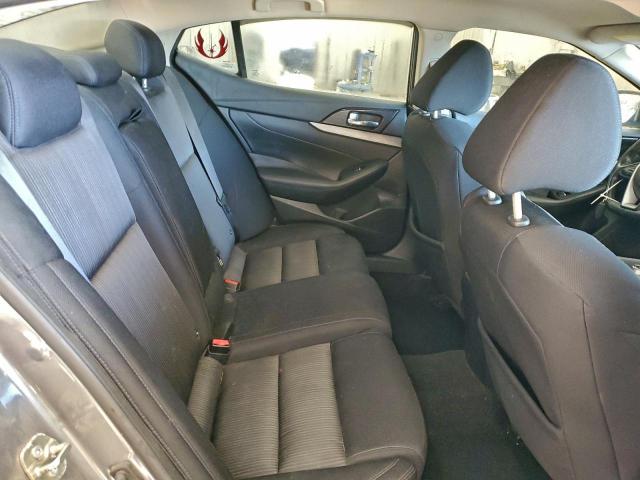 Nissan Maxima 3.5s Image 12