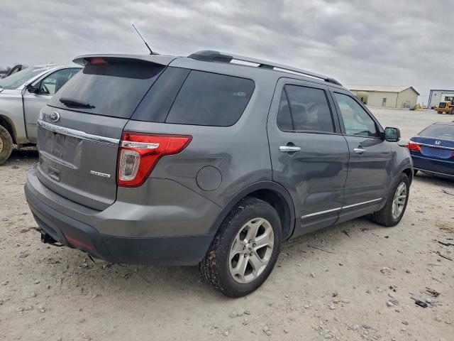 Ford Explorer Xlt Image 7