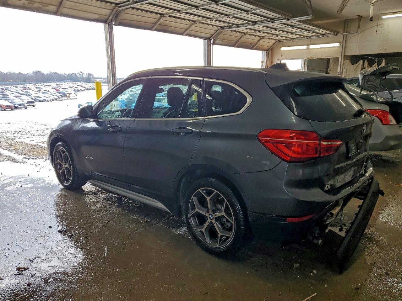 BMW X Series Xdrive28i Image 11