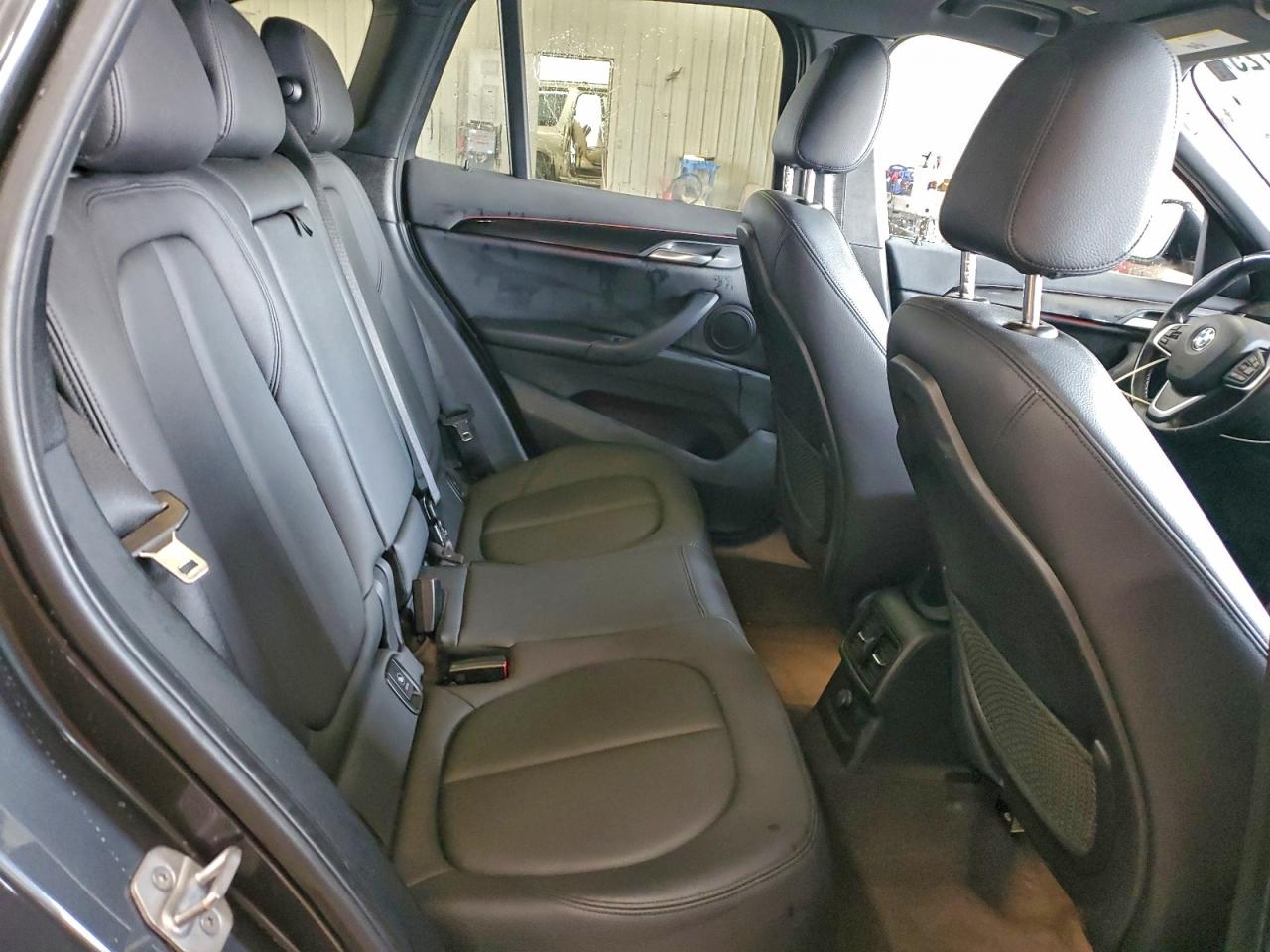 BMW X Series Xdrive28i Image 10