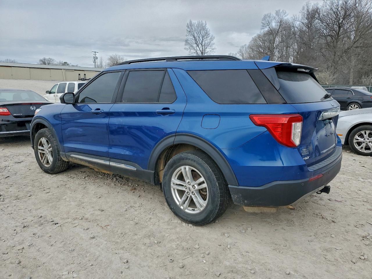 Ford Explorer Xlt Image 7