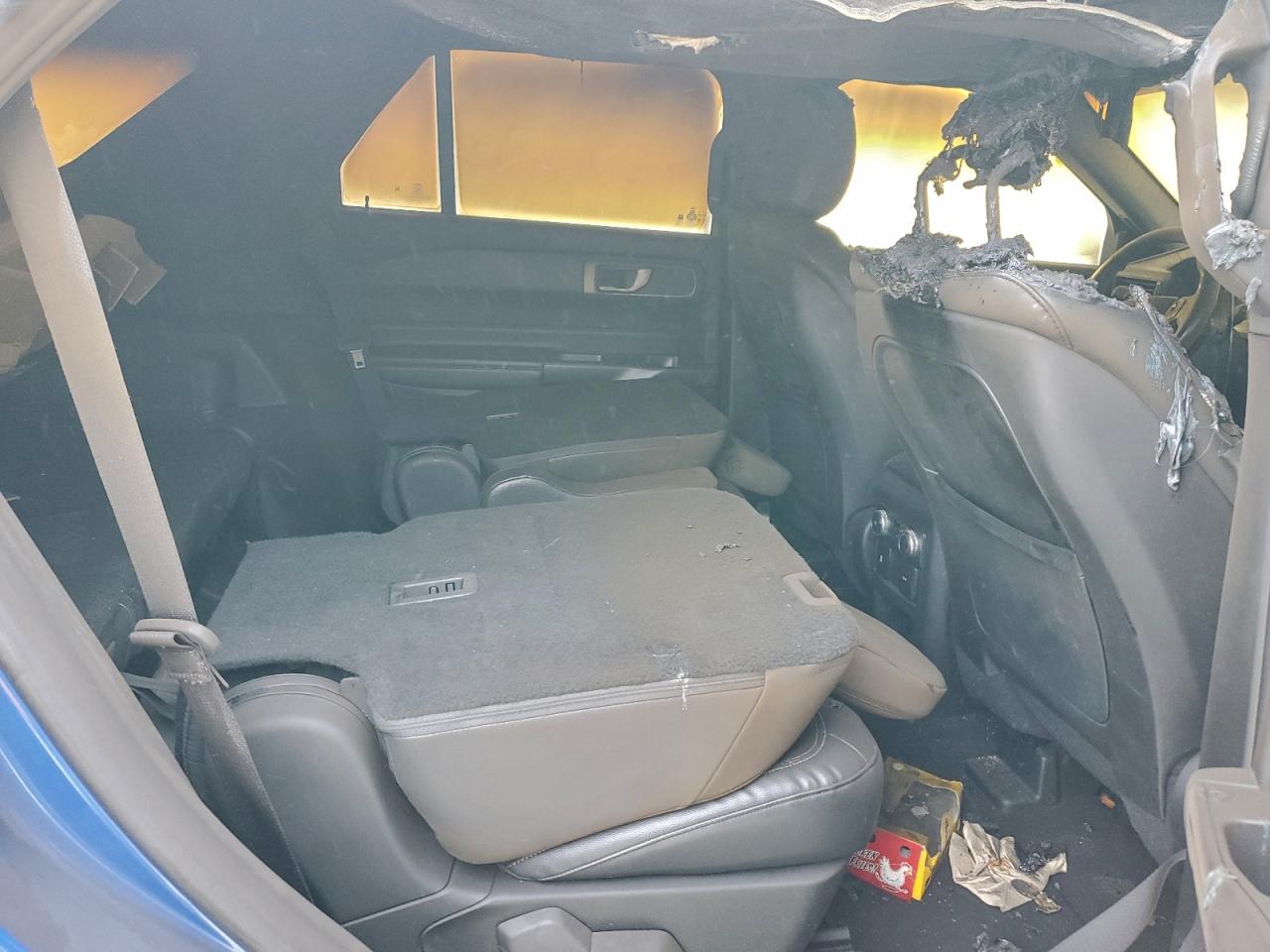 Ford Explorer Xlt Image 3