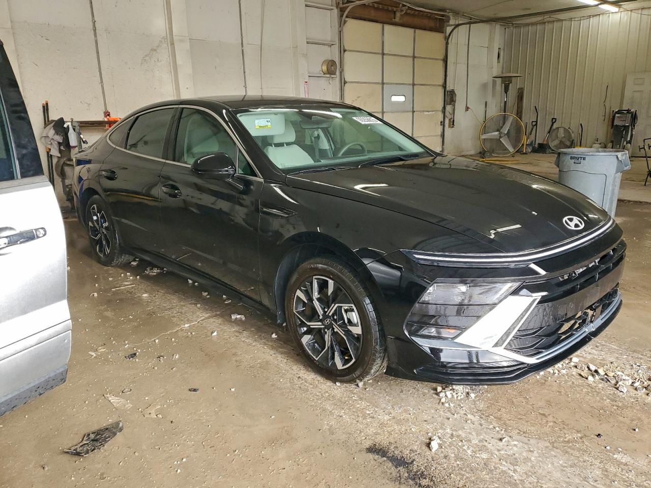 Hyundai SONATA Sel Image 2