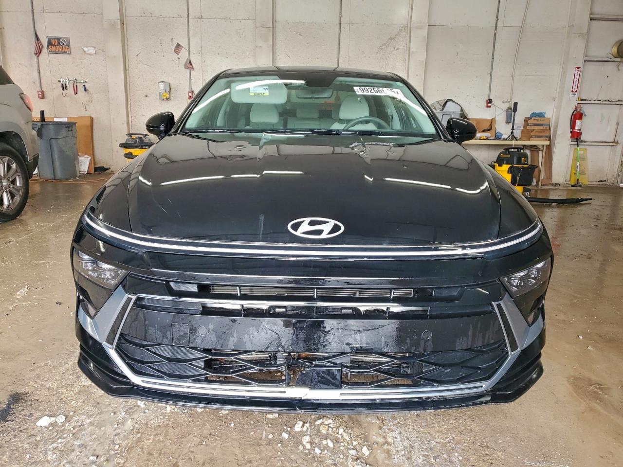 Hyundai SONATA Sel Image 3