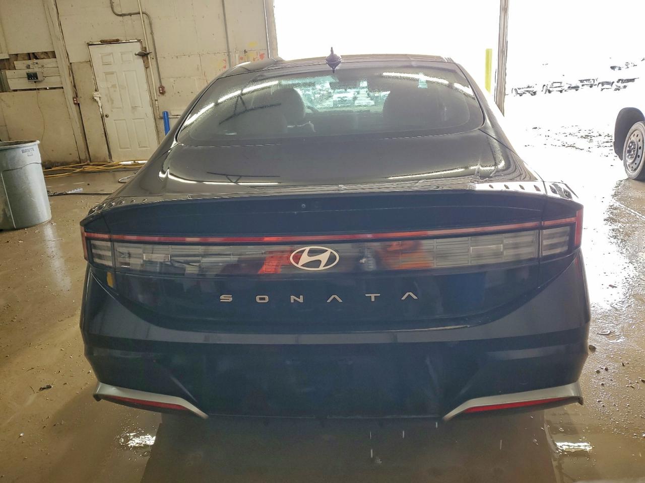 Hyundai SONATA Sel Image 10