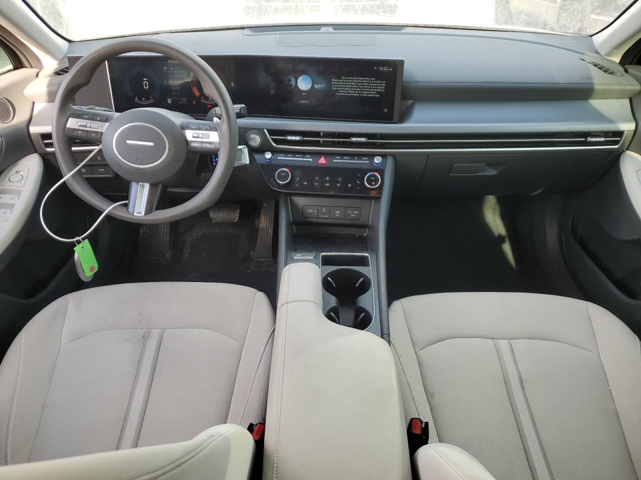 Hyundai SONATA Sel Image 11