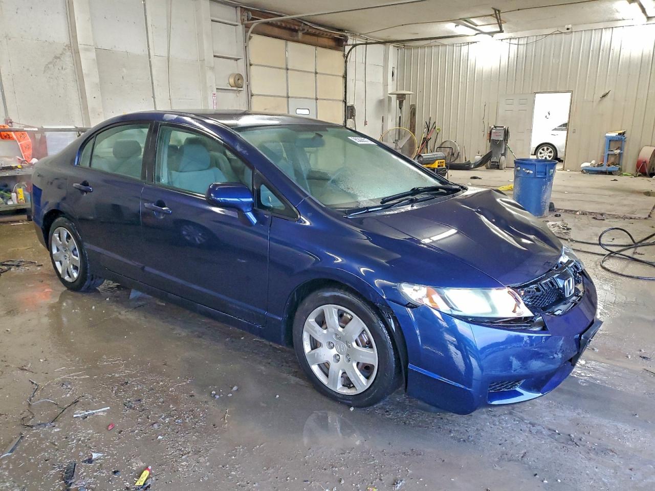 Honda Civic Lx Image 6