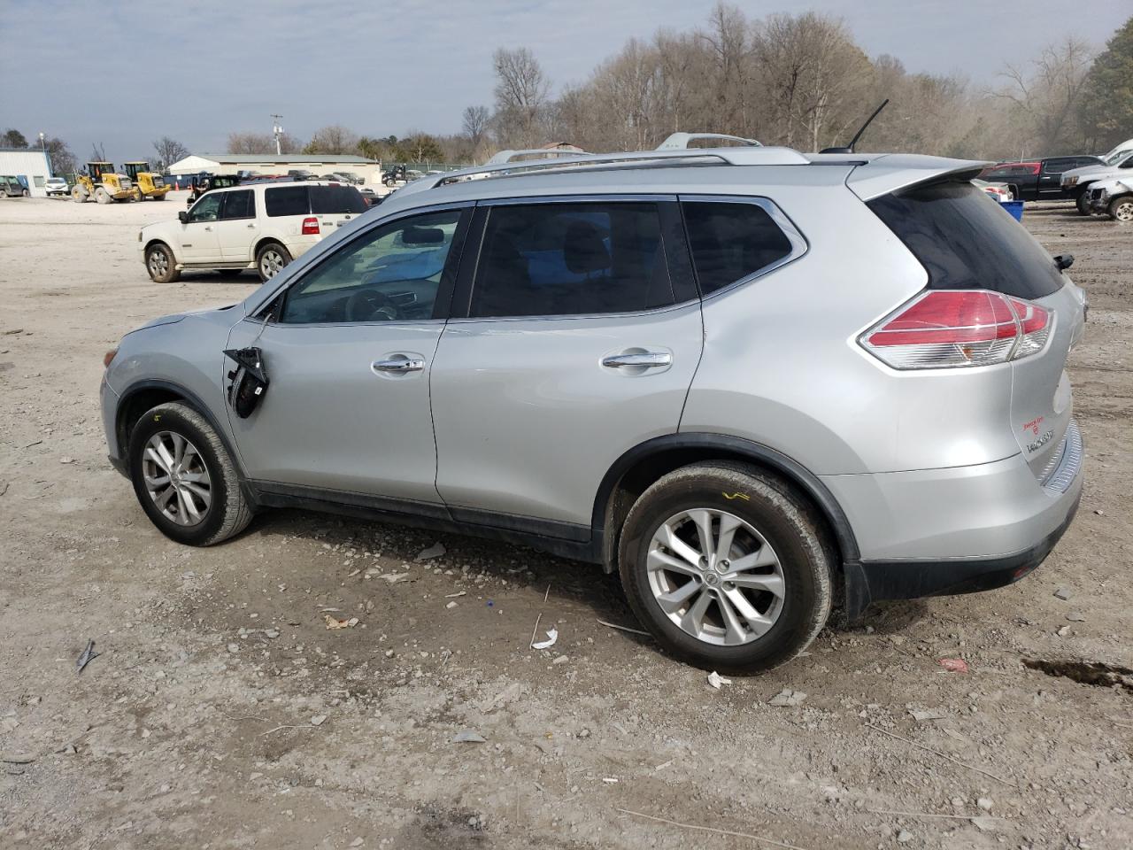 Nissan Rogue S Image 4