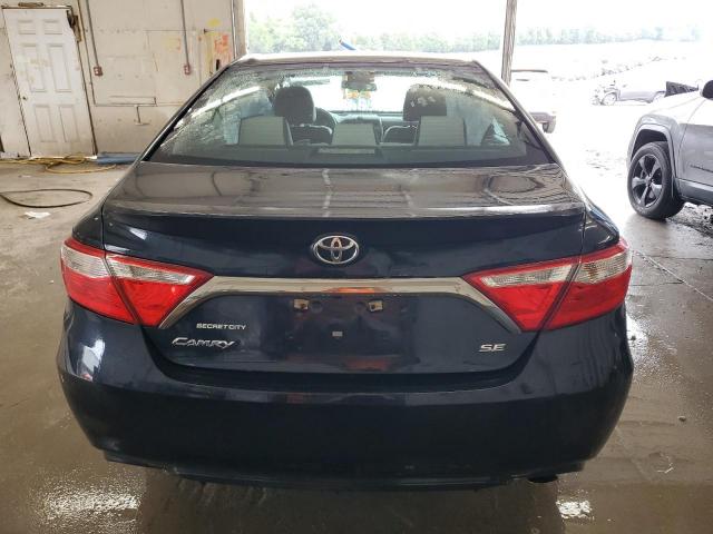 Toyota Camry Le Image 4