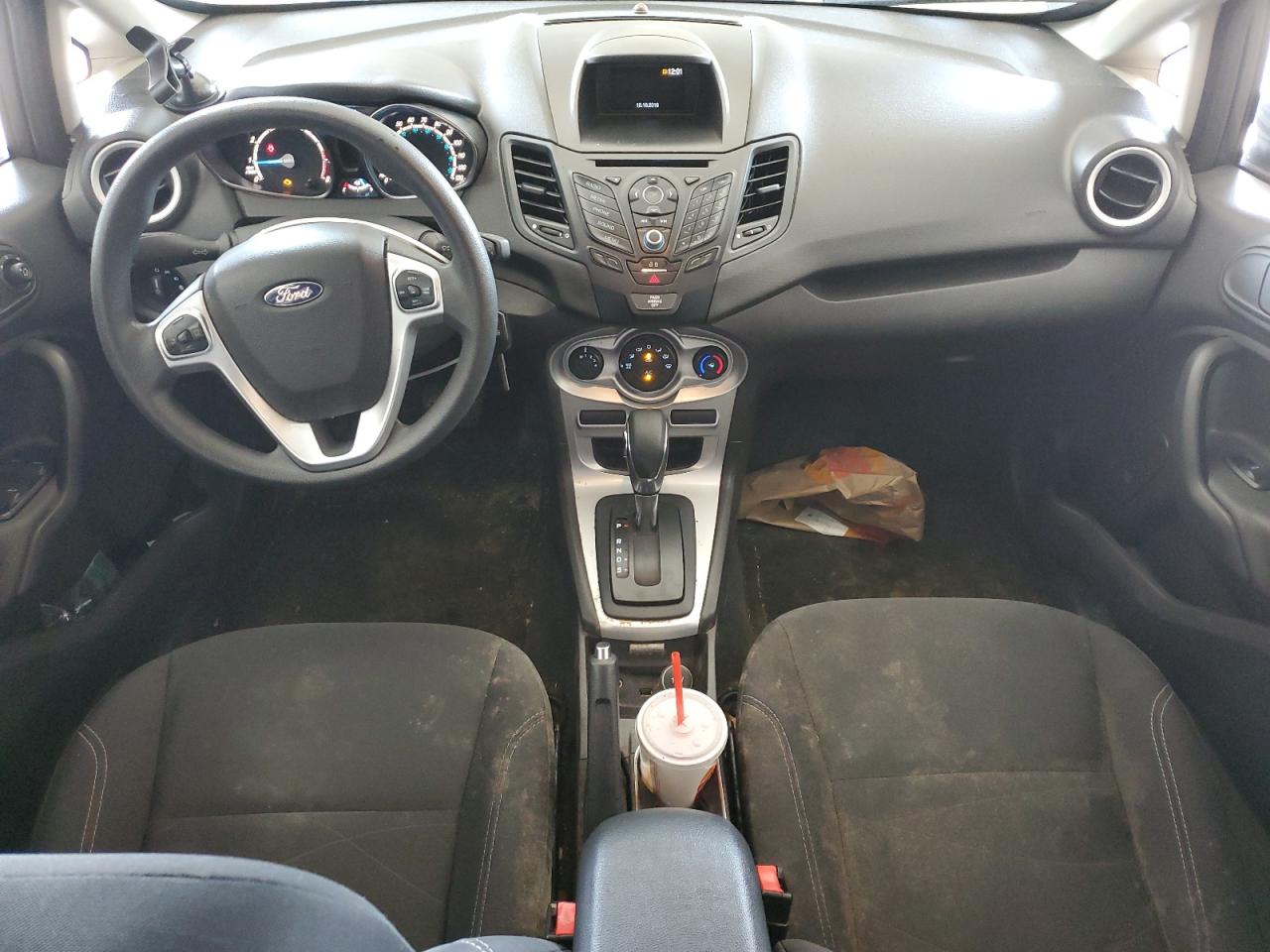 Ford Fiesta Se Image 12