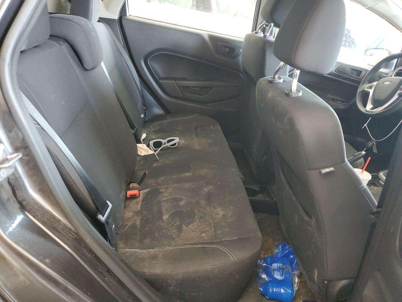 Ford Fiesta Se Image 10