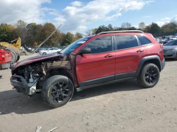 Salvage Jeep Cherokee