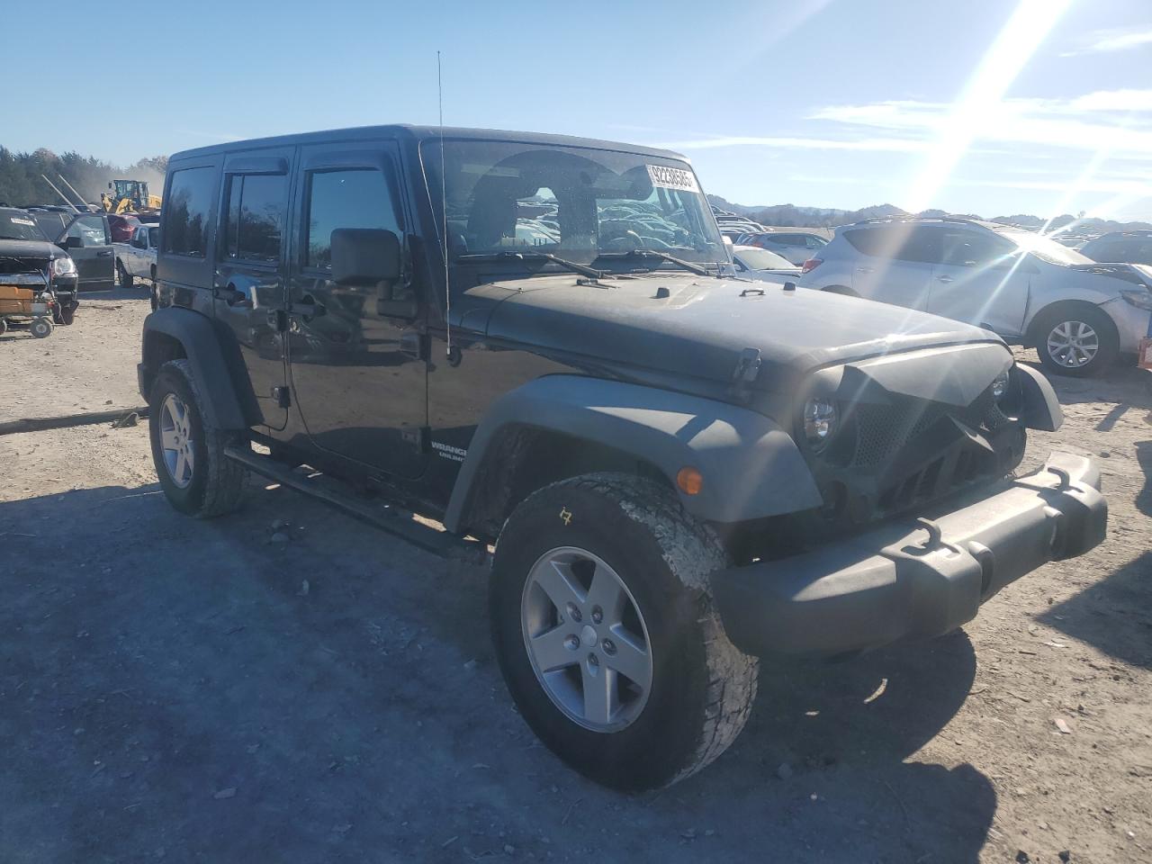 Jeep Wrangler Rubicon Image 3