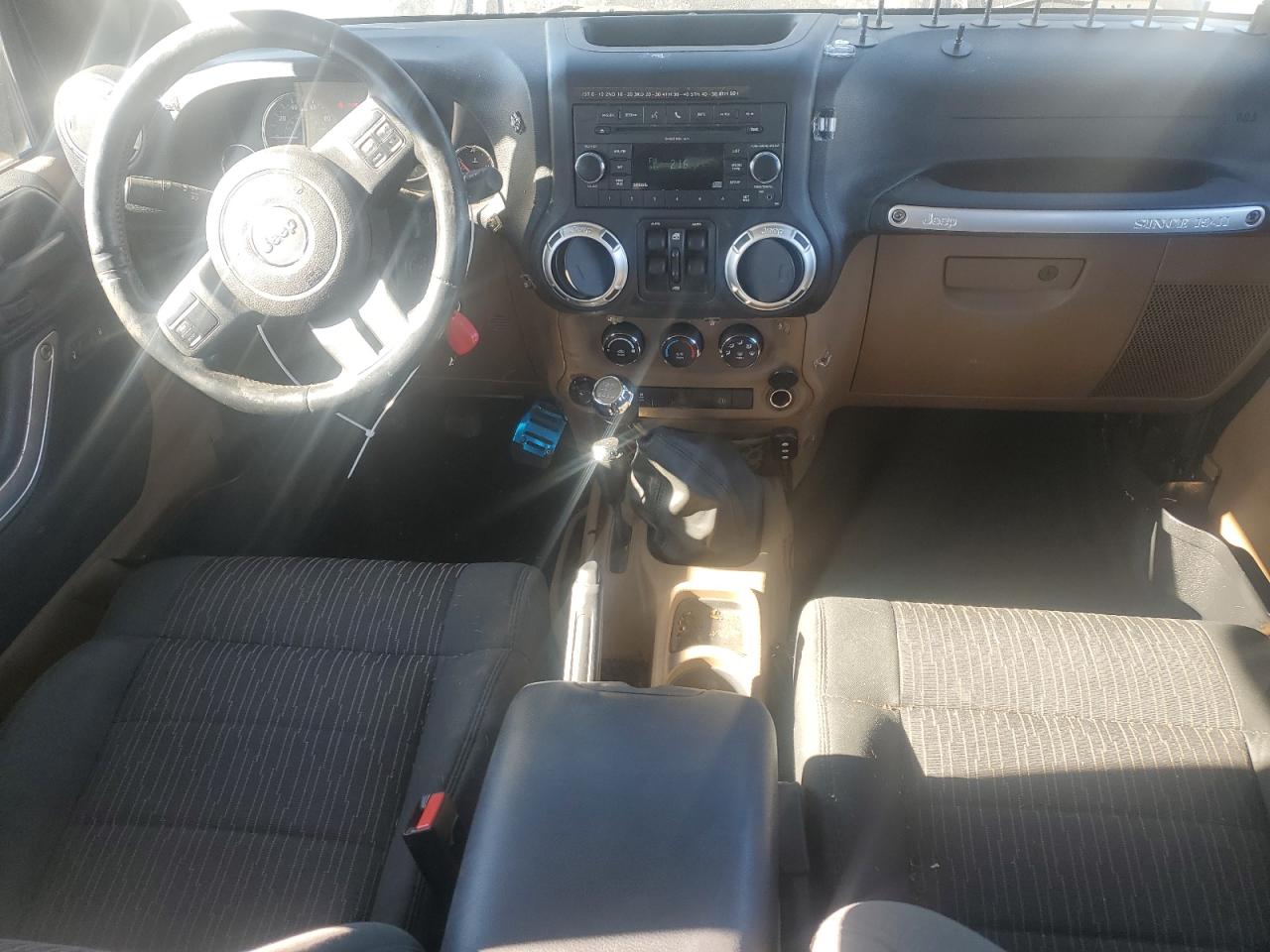 Jeep Wrangler Rubicon Image 6