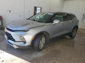  Salvage Chevrolet Blazer