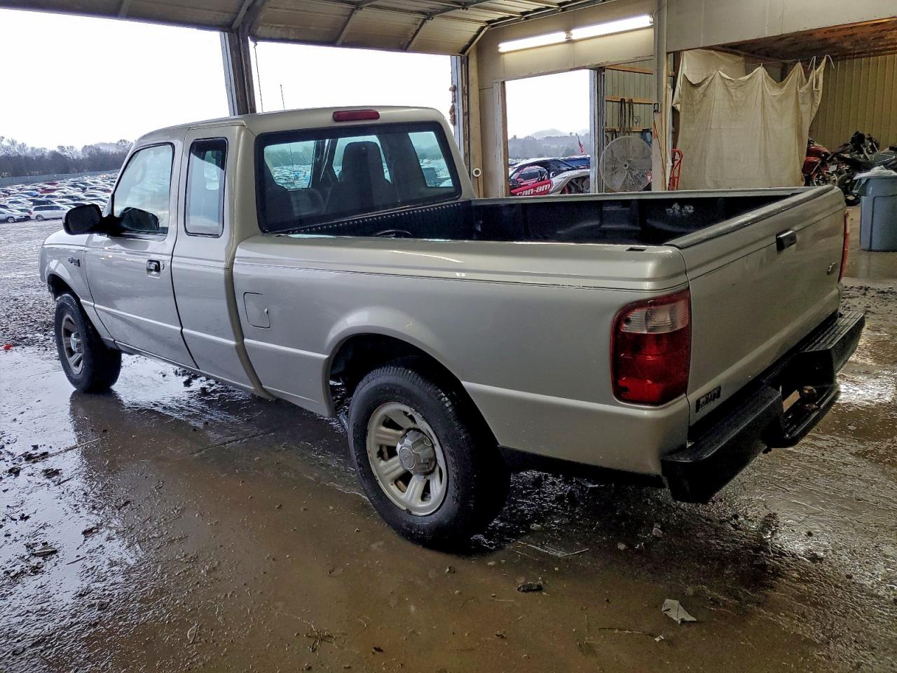 Ford Ranger Super Cab Image 12