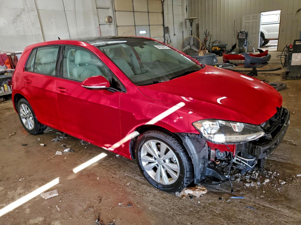 Volkswagen Golf S Image 11