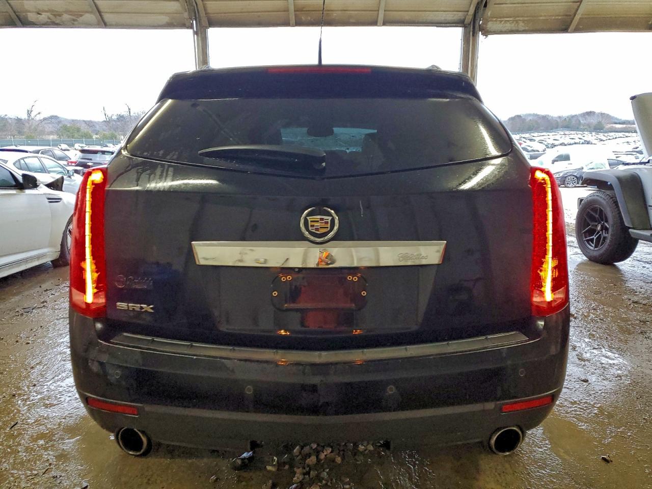 Cadillac SRX Luxury Collection Image 2