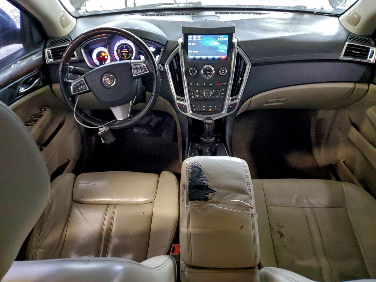 Cadillac SRX Luxury Collection Image 3