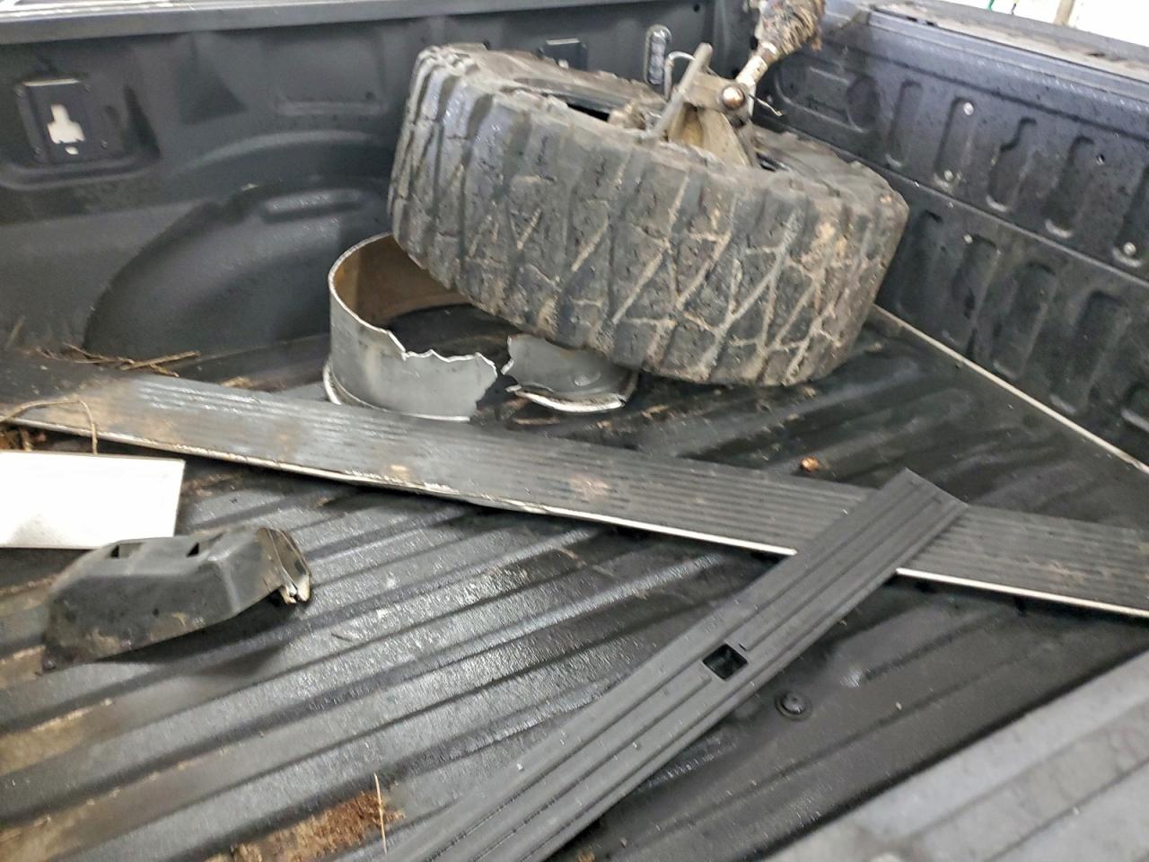 Ford F-150 Supercrew Image 12