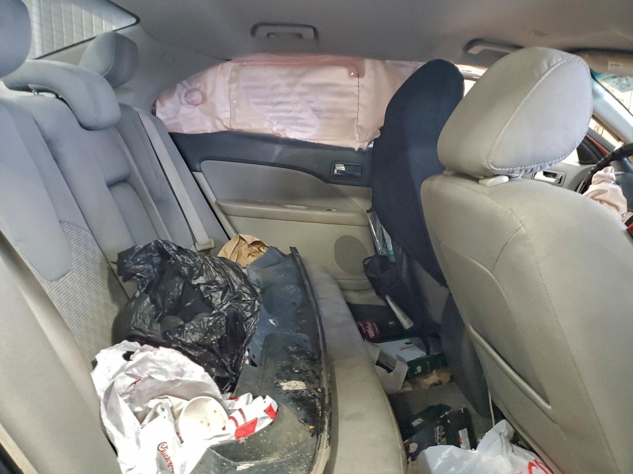 Ford Fusion Se Image 12