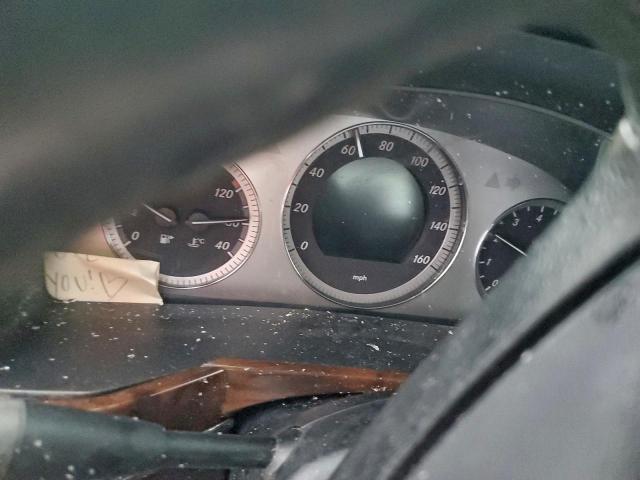 Mercedes-Benz GLK 350 4matic Image 10