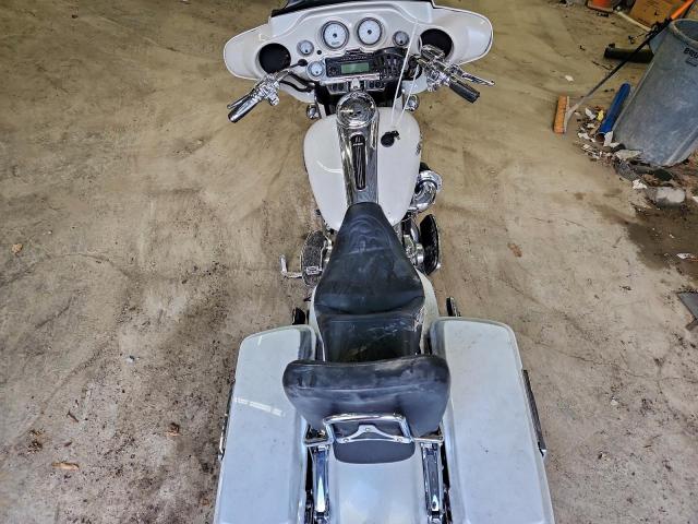 Harley-Davidson Fl Image 9