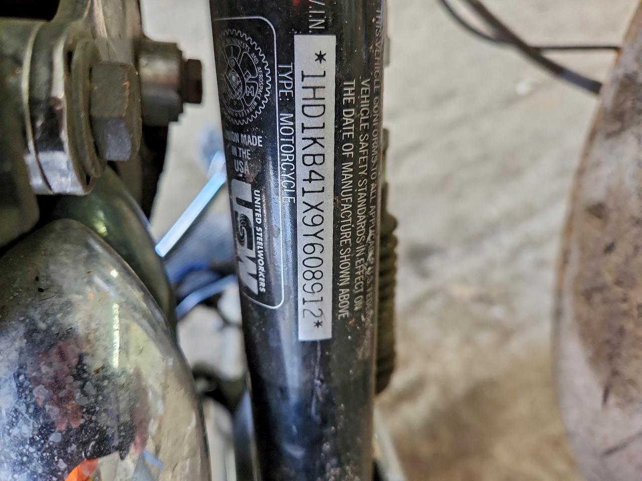 Harley-Davidson Fl Image 3