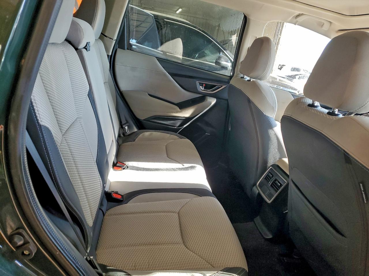 Subaru Forester Premium Image 8