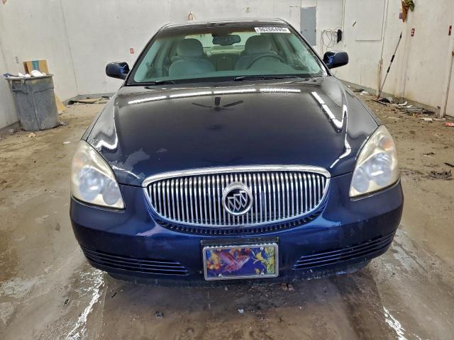 Buick Lucerne Cx Image 2