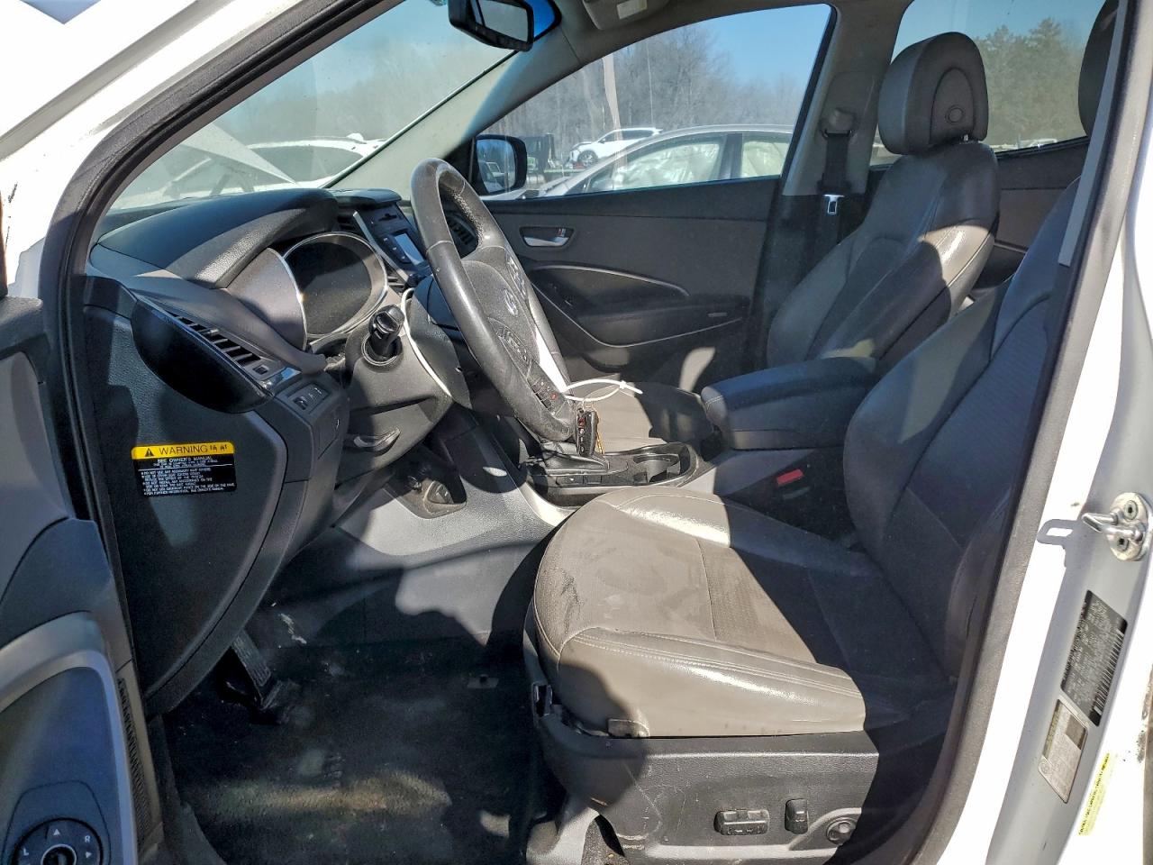 Hyundai SANTA FE Image 5