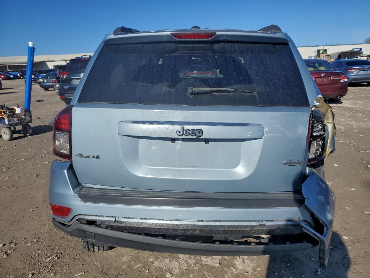 Jeep Compass Latitude Image 5
