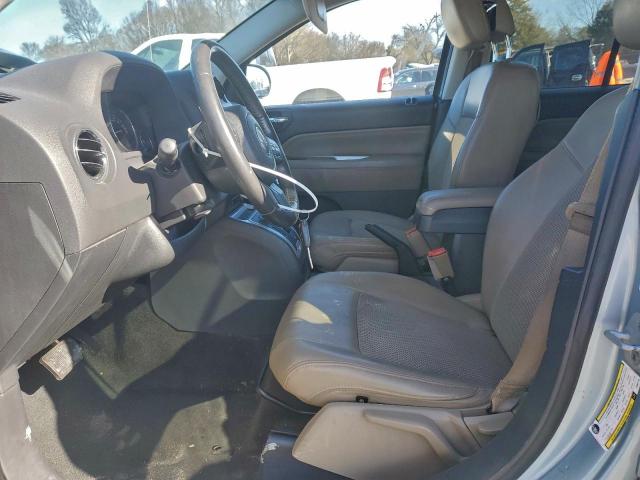 Jeep Compass Latitude Image 10