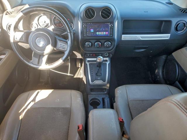 Jeep Compass Latitude Image 6