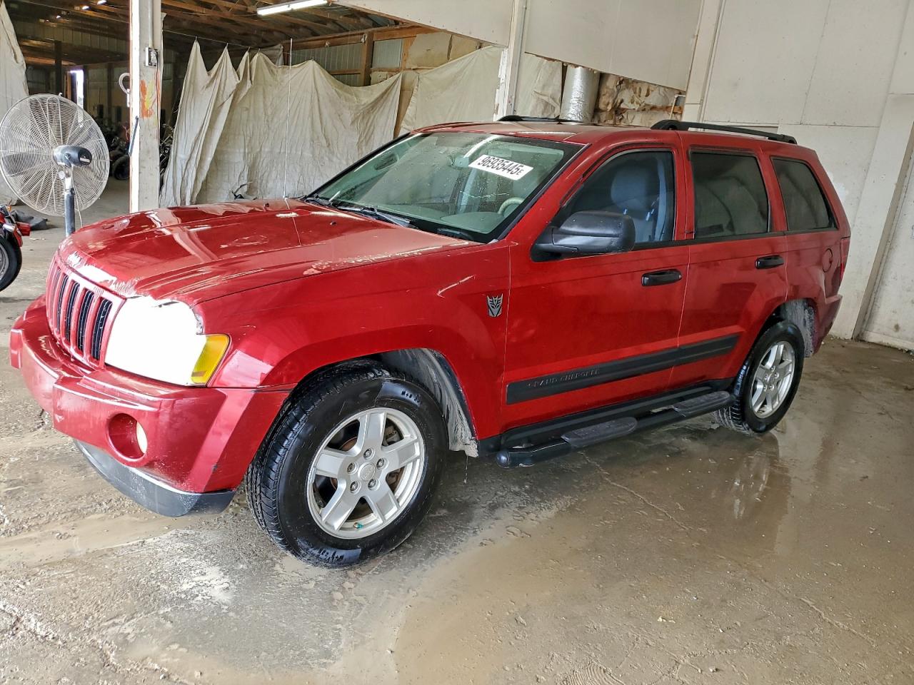 Jeep Grand Cherokee Laredo Image 1