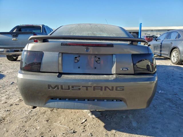 Ford Mustang Image 3