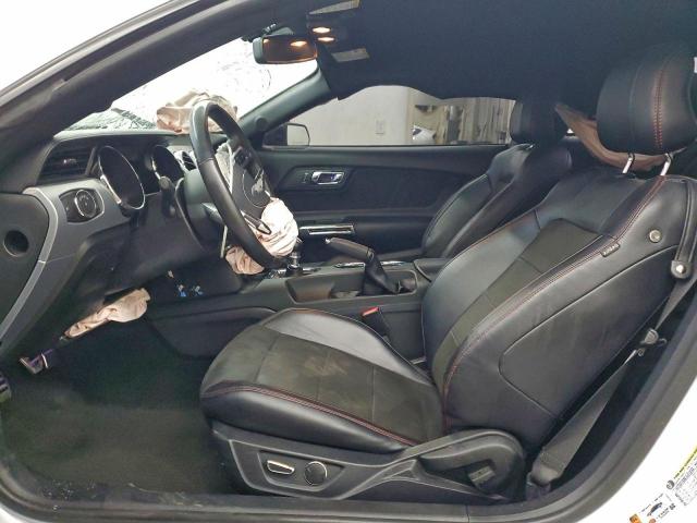 Ford Mustang Gt Image 7