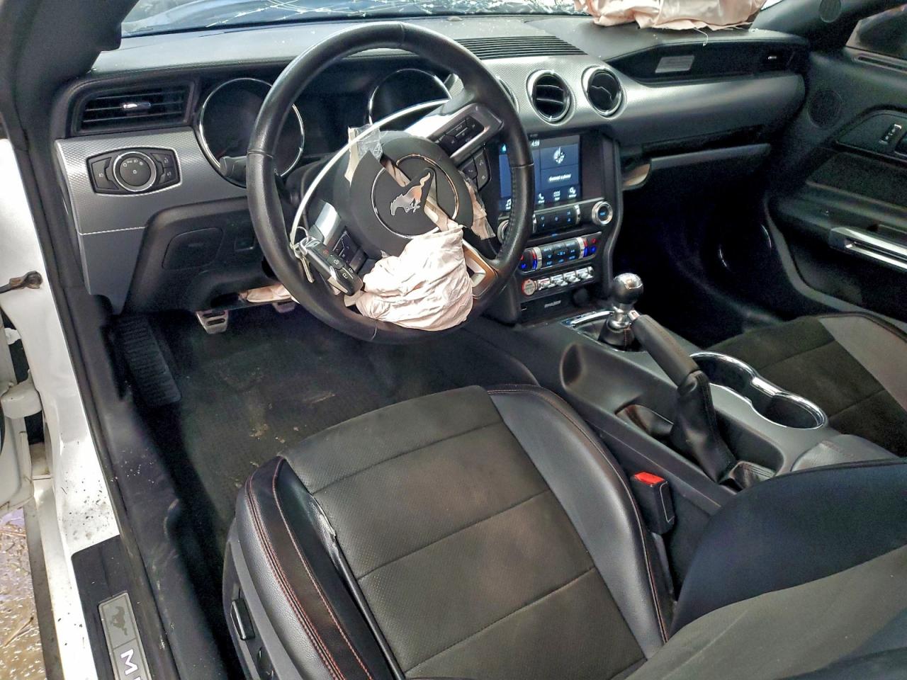 Ford Mustang Gt Image 9