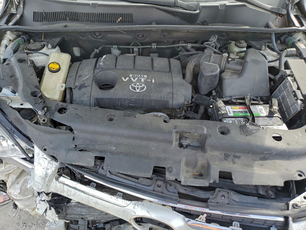 Toyota RAV4 Limited Image 11