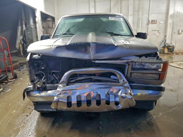 GMC Sierra K1500 Image 9