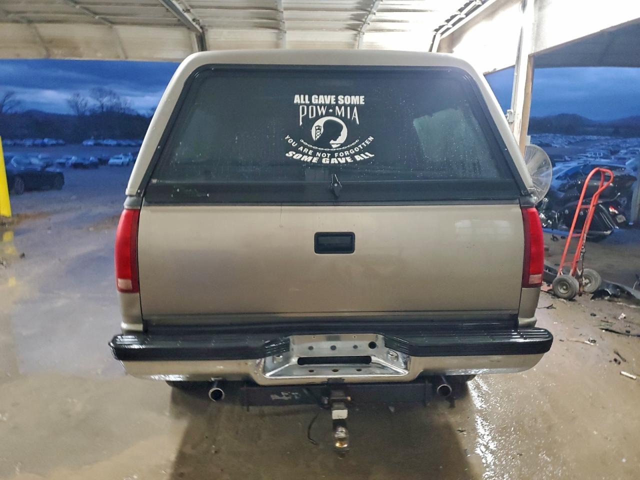 GMC Sierra K1500 Image 10